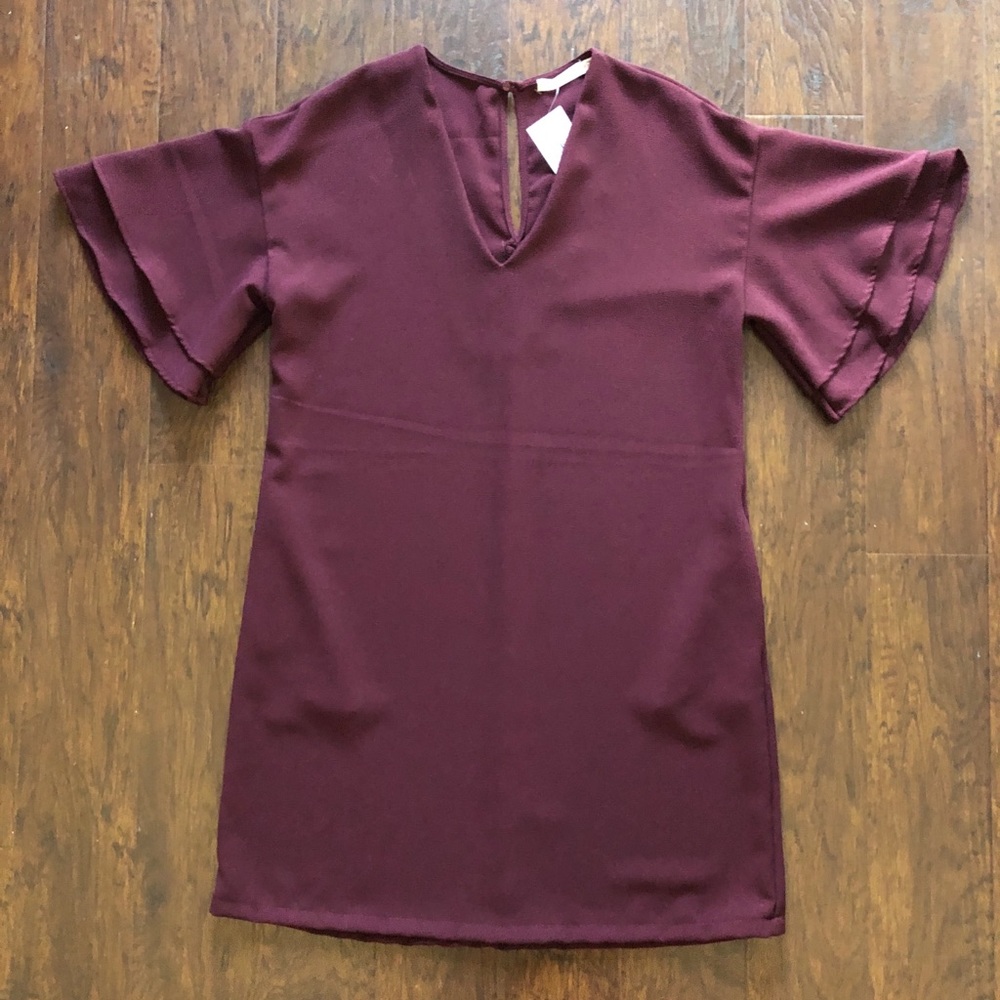 V Neck Short Bell Sleeve Mini Dress with Pockets